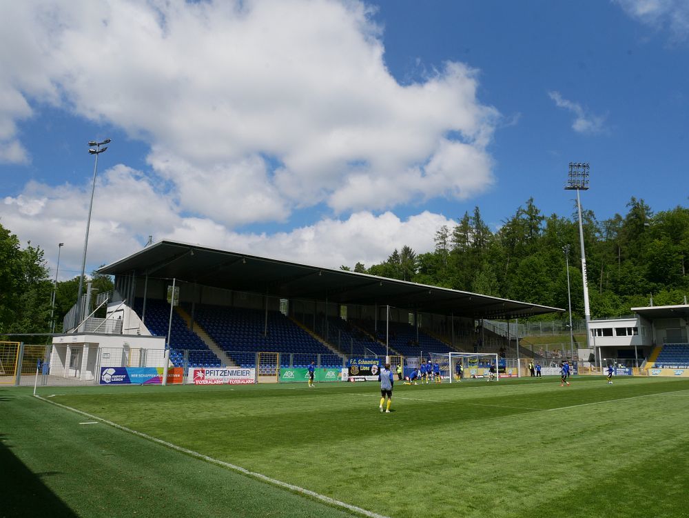 TSG Hoffenheim II - 1.FC Saarbrücken; weniger als 30 min bis zum Anstoß