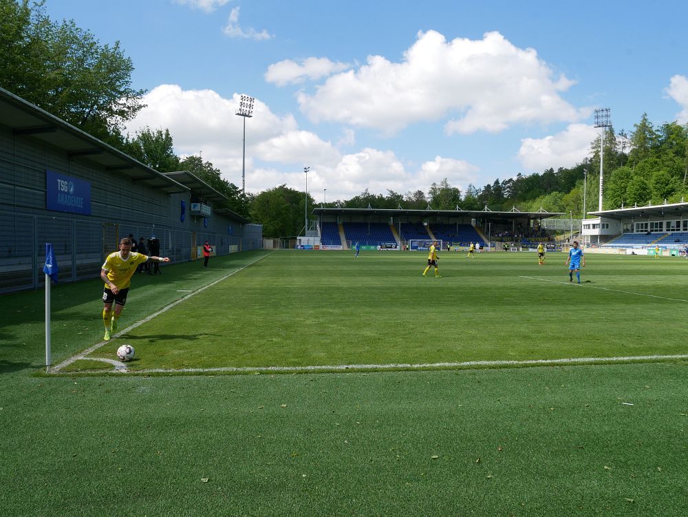 TSG Hoffenheim II - 1.FC Saarbrücken - Eckball