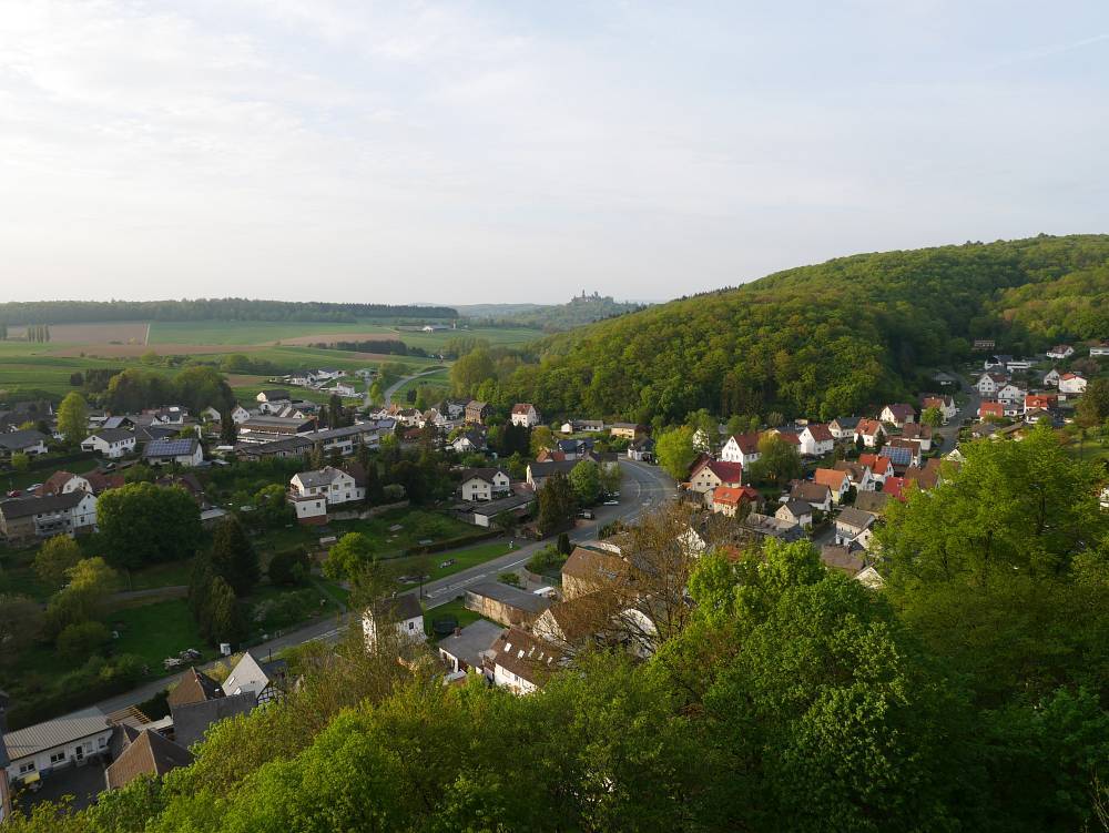 Burg Philippstein, Blick auf die Burg Braunfels